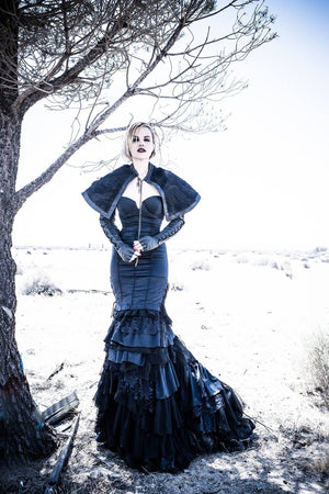 Capes - Raven Fur Cape